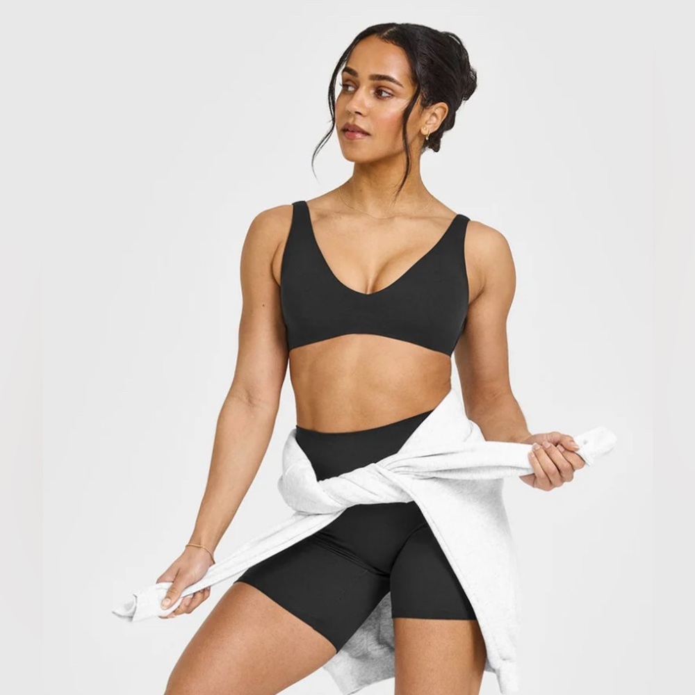 Oner Active Black V-Neck Sports Bra